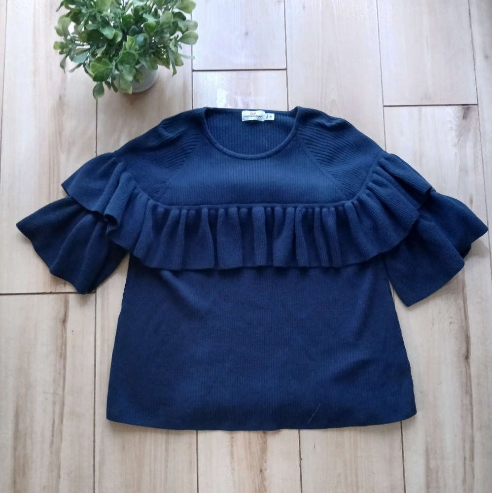 Vineyard Vines Navy Blue Ruffled Top! Size X-Large Adorable & Classy!